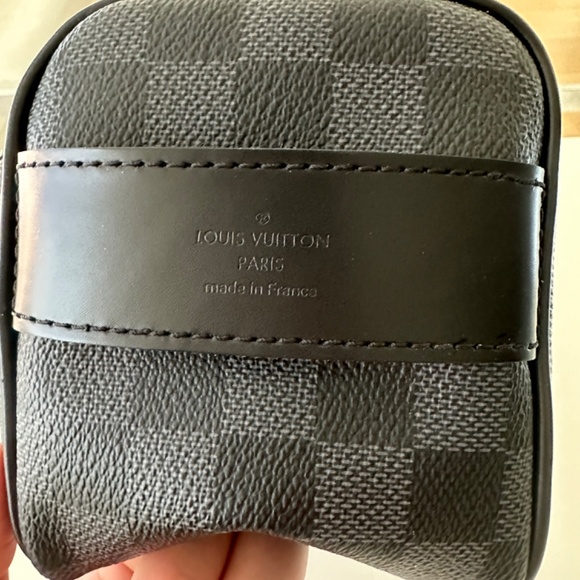 Louis Vuitton Toiletry Pouch Damier Graphite Canvas - Picture 6 of 11